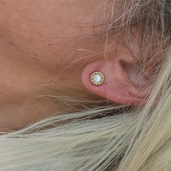 ROMAN NUMERAL BULLET STUD EARRINGS, Unisex - Picture 3 of 6